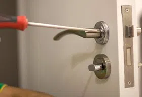 Gallery Locksmith Store La Grange Park, IL 708-401-1089 - 14-Install-New-Lock